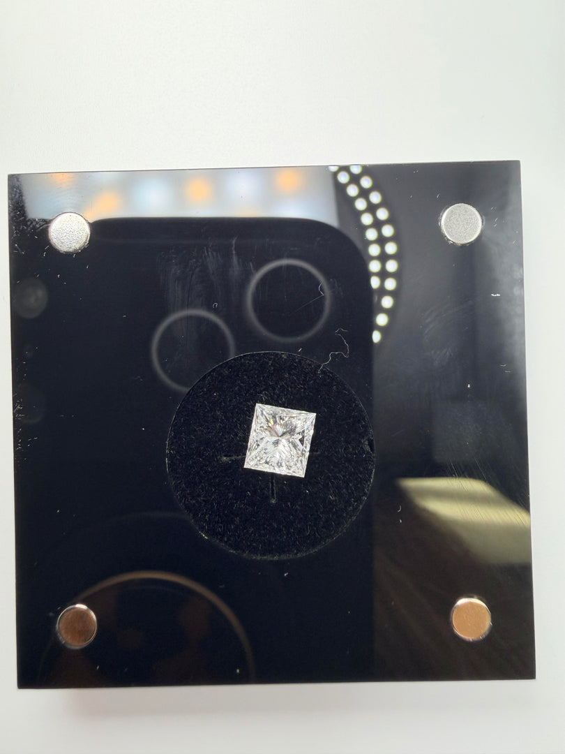 Loose 1.15Ct  Princess Cut Natural Diamond With A Color Of F And A Clarity Si1