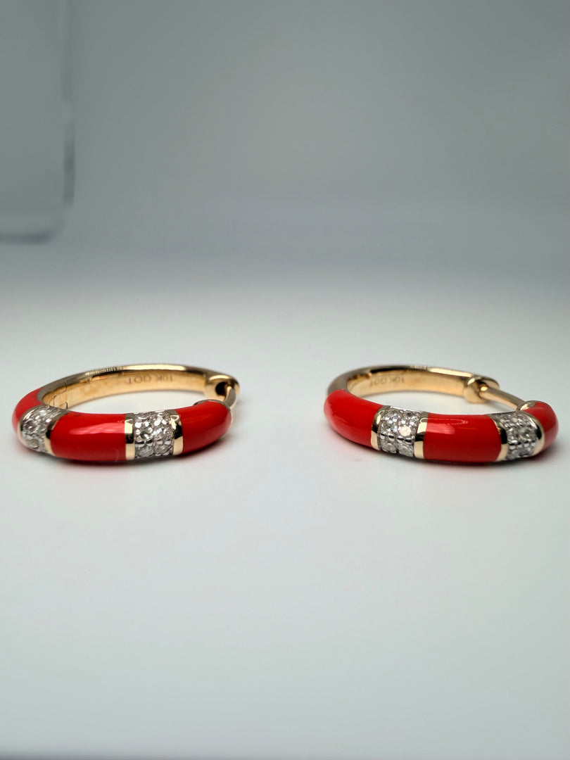 10Kt Yellow Gold .12Ct Diamond And Red Enamel 15Mm Huggies
