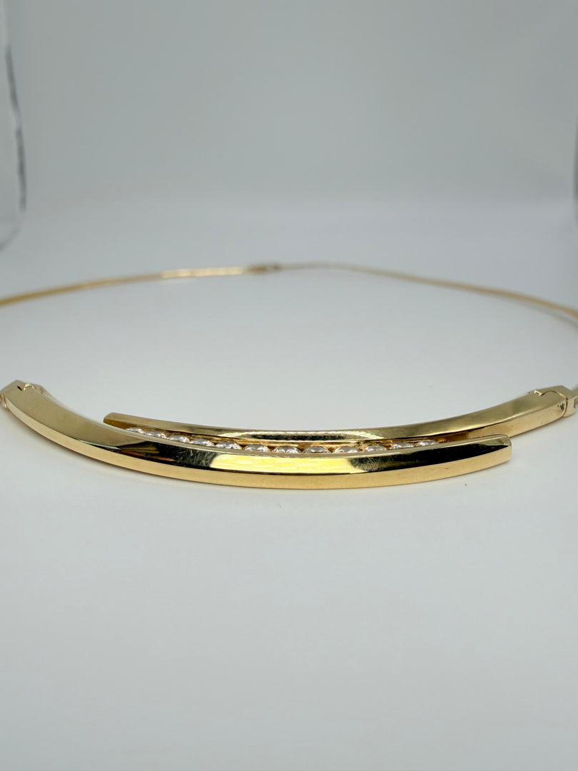 14Kt Yellow Gold Bypass Necklace With Channel Set Round Diamonds Approximatley 0.50CTW