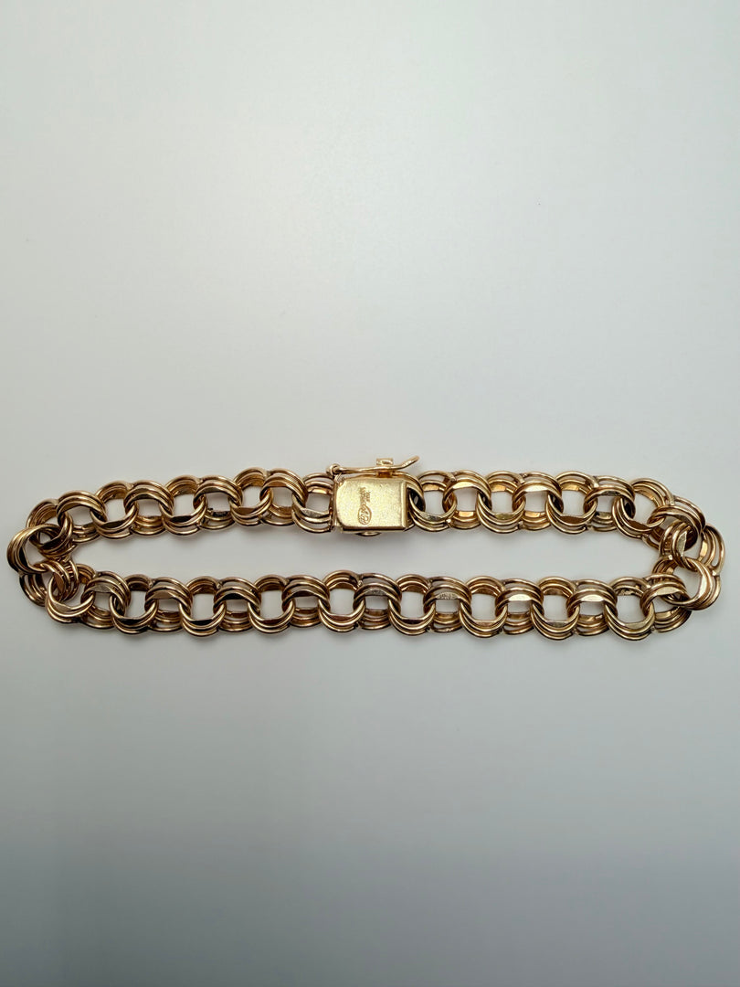 14Kt Yellow Gold Triple Link Charm Bracelet With Tonge Clasp
