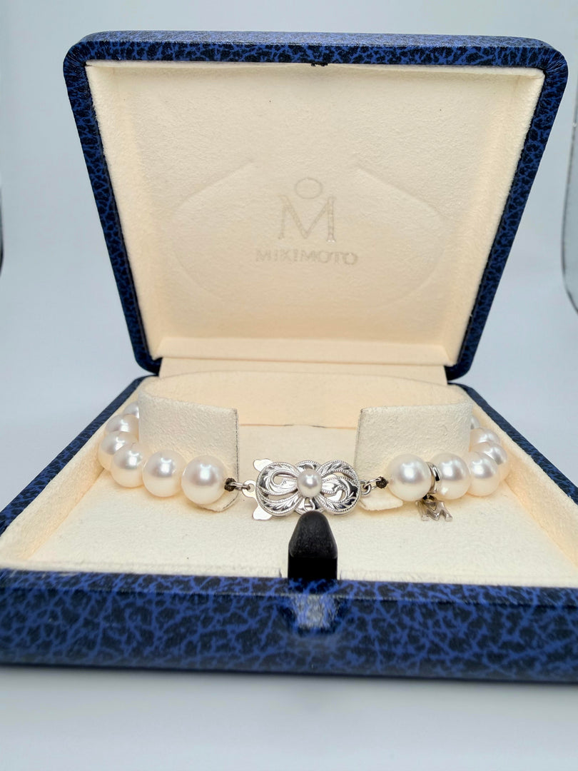Mikimoto 7.2Mm Akoya Pearl Strand Bracelet With Signature Mikimoto Emblem 18Kt White Gold And 21 Pearls