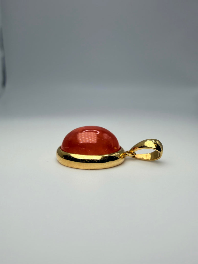 18Kt Yellow Gold Rhodocrosite 11X9Mm Bezel Set Pendant