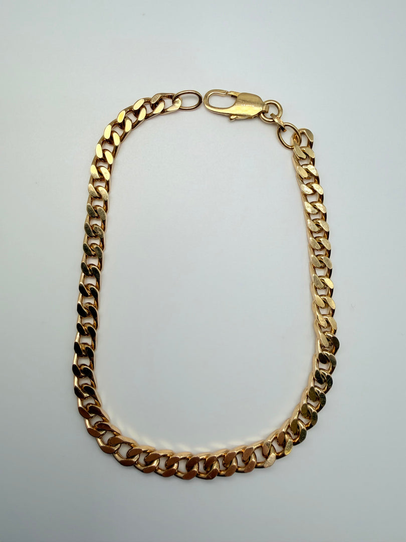 18Kt Yellow Gold Curb Link Bracelet 8.5"