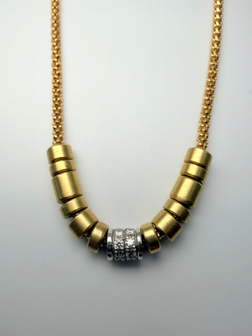 18Kt Yellow Gold Textured Chain With Sliding Satin Finished Beads Center Has Small Diamonds 17"