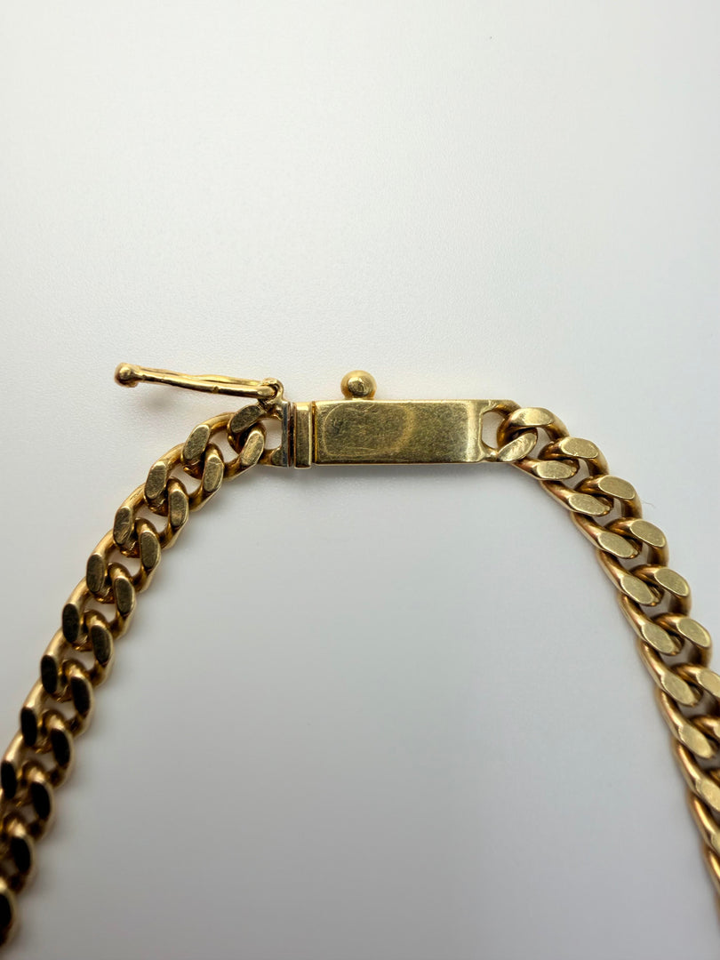 18Kt Yellow Gold Station Necklace With 3 Oval Sections With Melee Stones 16"