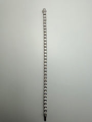 18Kt White Gold Diamond Tennis Bracelet With Exta Links 400 Diamonds Totaling 4.09CTW Si2G